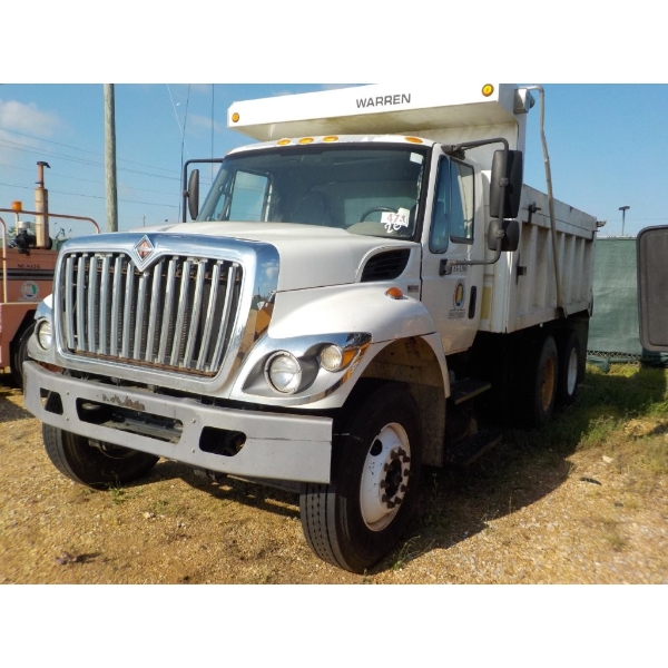 2012 INTERNATIONAL WORKSTAR 7400 Dump Truck