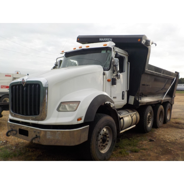2017 INTERNATIONAL HX620 Dump Truck