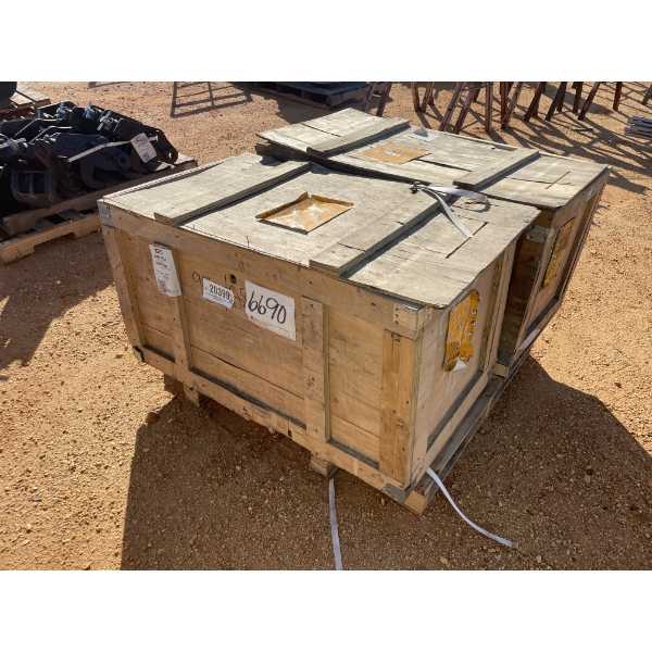 (2) JCB HYD QUICK HITCH