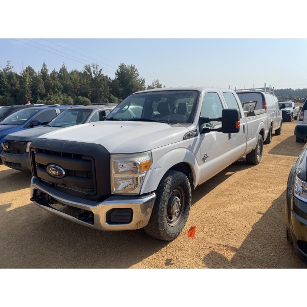 2014 FORD F250 XL Pickup Truck