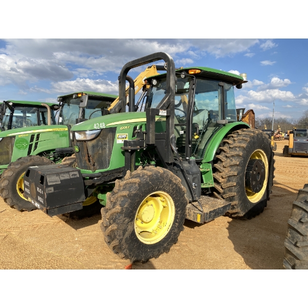 2016 JOHN DEERE 6105E Farm Tractor