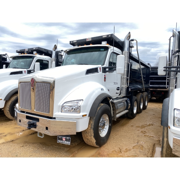 2025 KENWORTH T880 Dump Truck