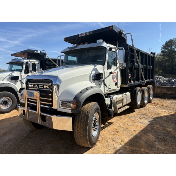 2025 MACK GR64F Dump Truck