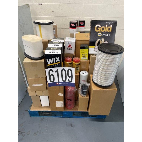 VARIOUS AIR & OIL FILTERS