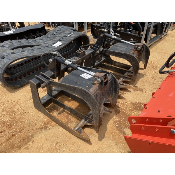 Root Rake Grapple, fits skid steer loader
