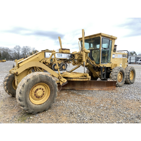1997 CAT 12H Motor Grader