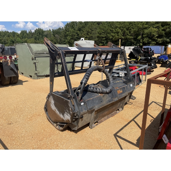 2019 CAT HM415 MULCHER