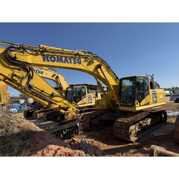 2022 KOMATSU PC360LC-11 Excavator