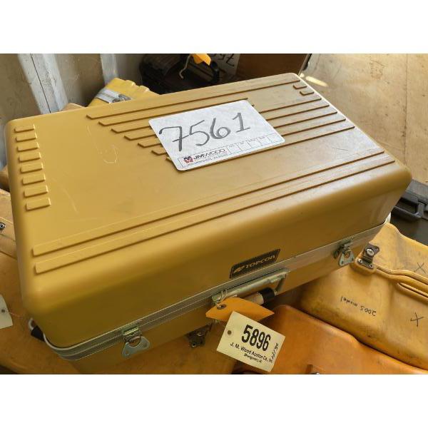 TOPCON 9130 LASER GRADER POLE RECEIVE