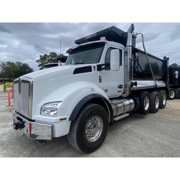 2024 KENWORTH T880 Dump Truck