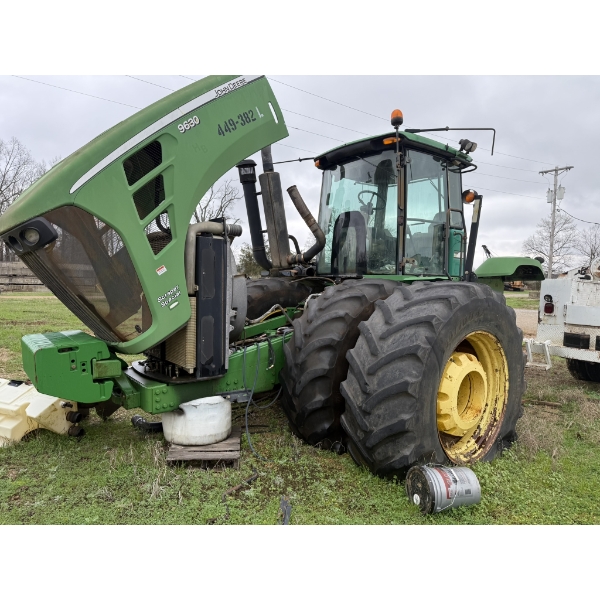 2007 JOHN DEERE 9630 Scraper Tractor
