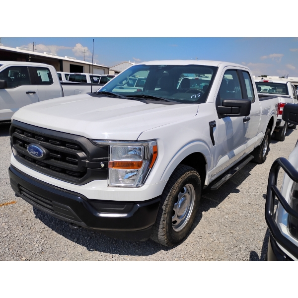 2022 FORD F150 XL Pickup Truck