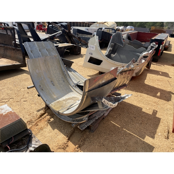 TRUCK REAR FENDERS