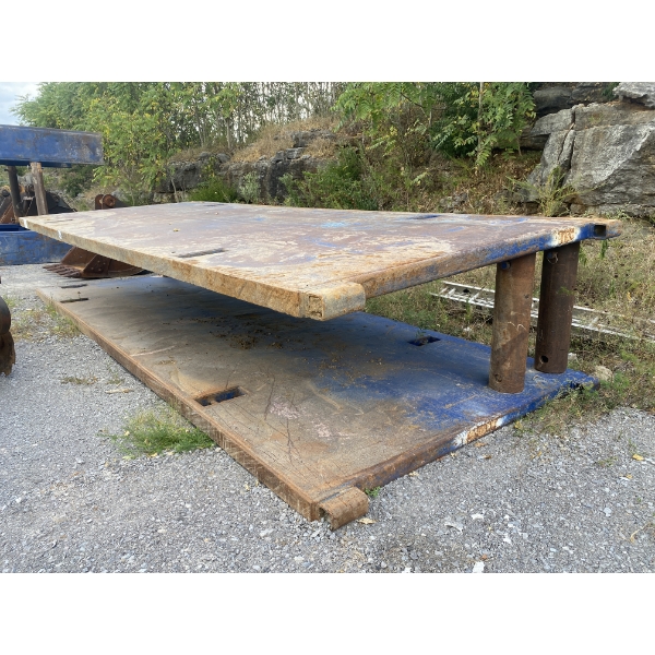 2015 SPEEDSHORE 8' X 20' TRENCH BOX