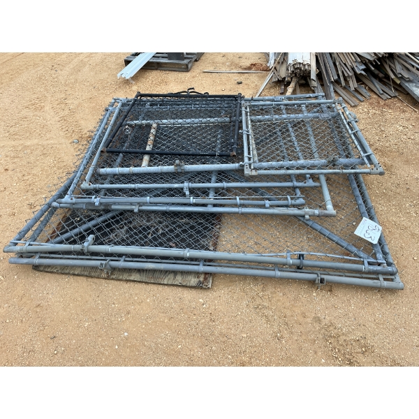 CHAIN LINK FENCE PANELS