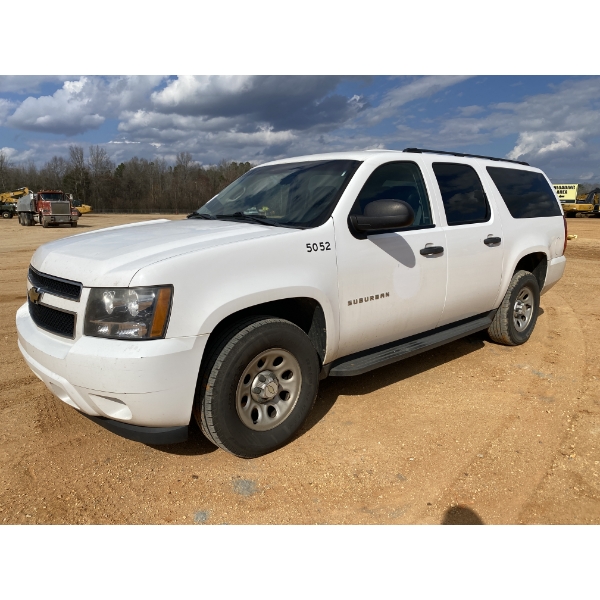 2013 CHEVROLET SUBURBAN SUV