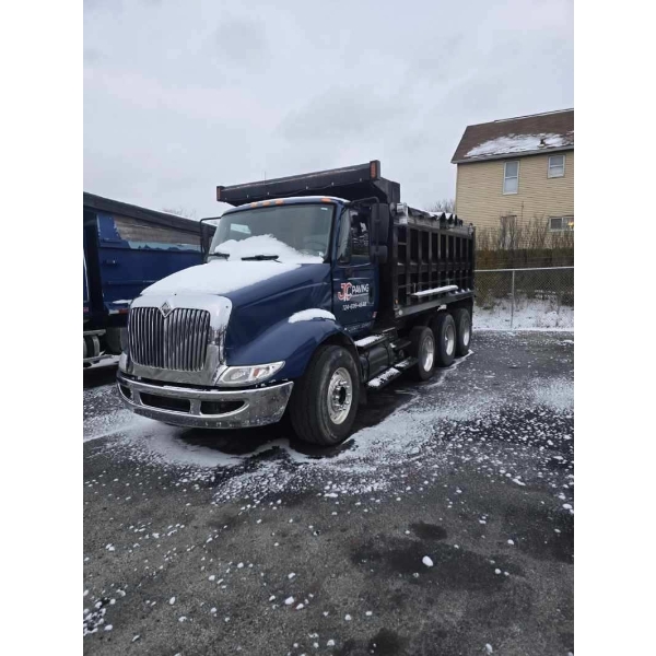 2009 INTERNATIONAL 8600 TRANSTAR Dump Truck