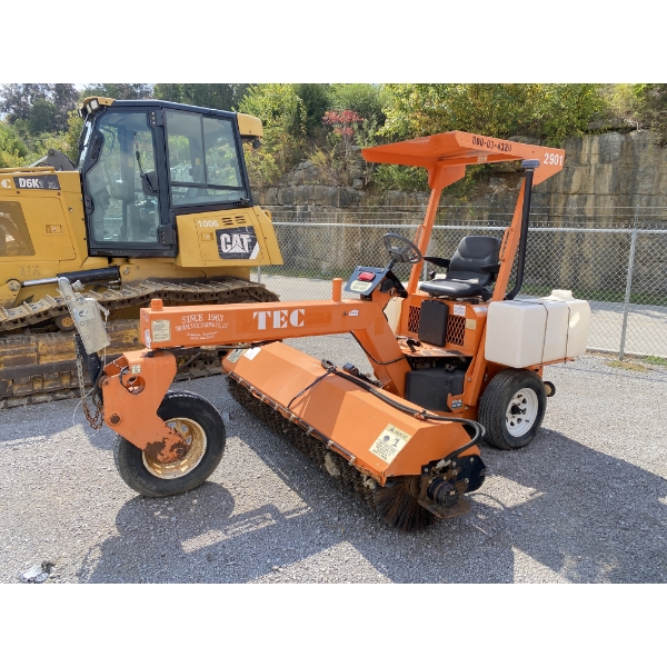 2014 LAY MOR SM300 Broom