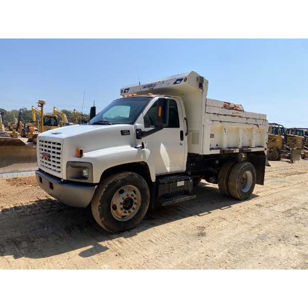 2005 GMC 7500 Dump Truck