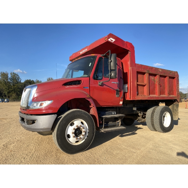 2014 INTERNATIONAL 4300 Dump Truck
