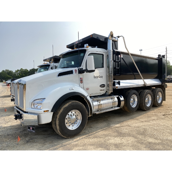 2025 KENWORTH T880 Dump Truck
