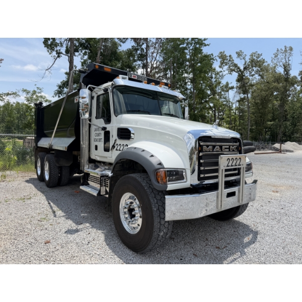 2026 MACK GR64F Dump Truck