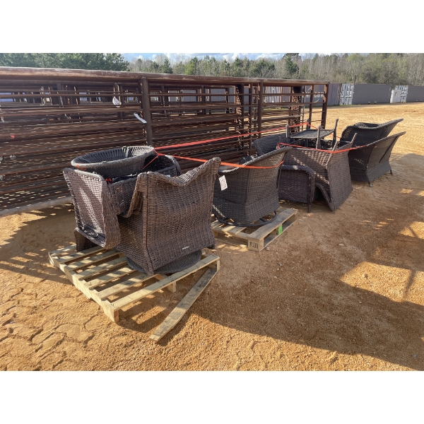 OUTDOOR WICKER PATIO FURNITURE