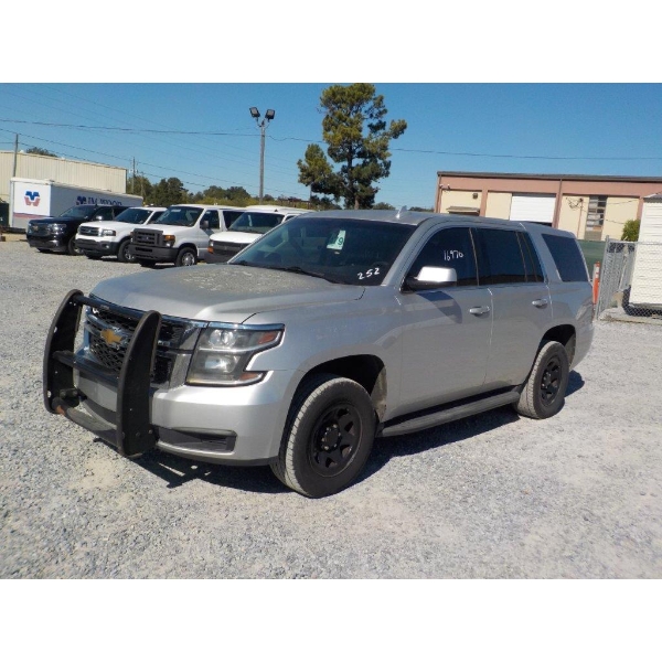 2017 CHEVROLET TAHOE SUV