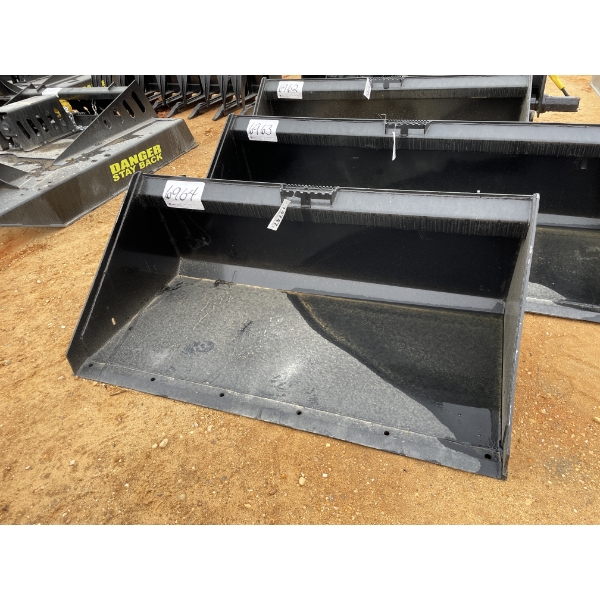 BUCKET, 60" W, fits skid steer loader