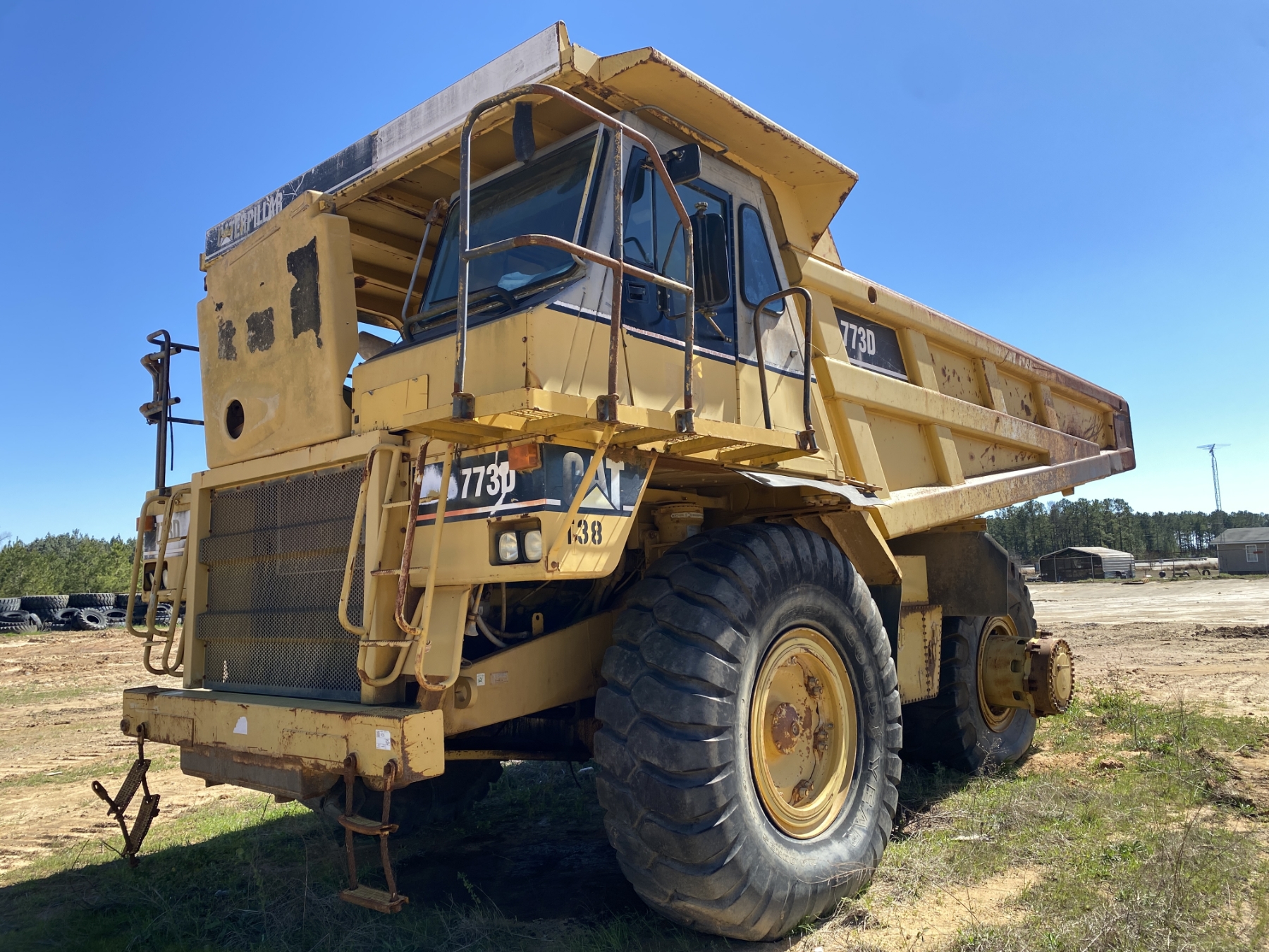 Cat 773 Rim Clean 1996 CAT 773D Off Highway Truck - J.M. Wood Auction Company, Inc.