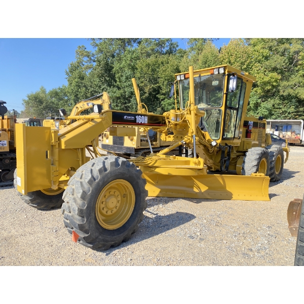 2001 CAT 160H Motor Grader