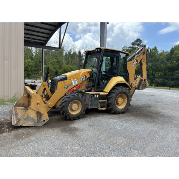 2021 CAT 420 Backhoe