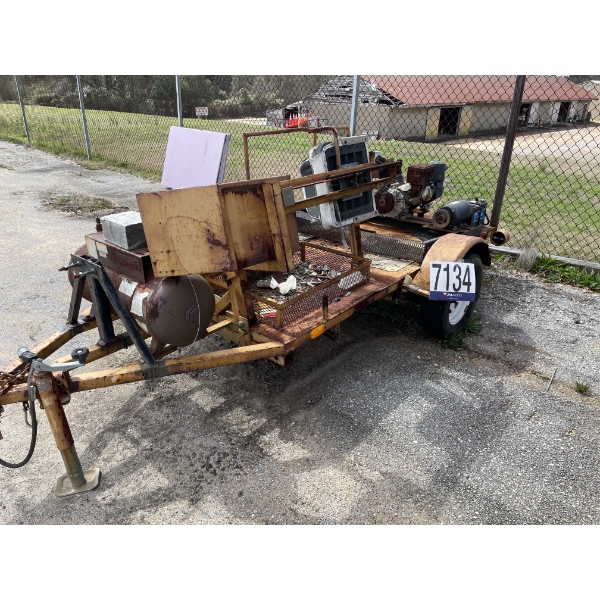 THERMAL ADHESIVE PAVEMENT MARKER APPLICATOR