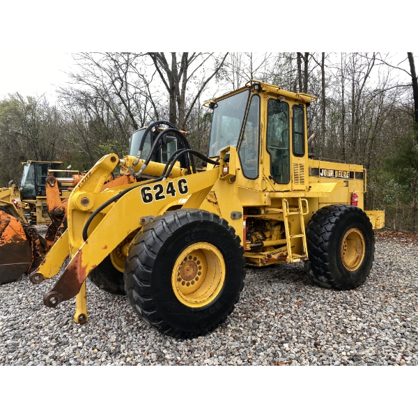 1997 JOHN DEERE 624G Wheel Loader