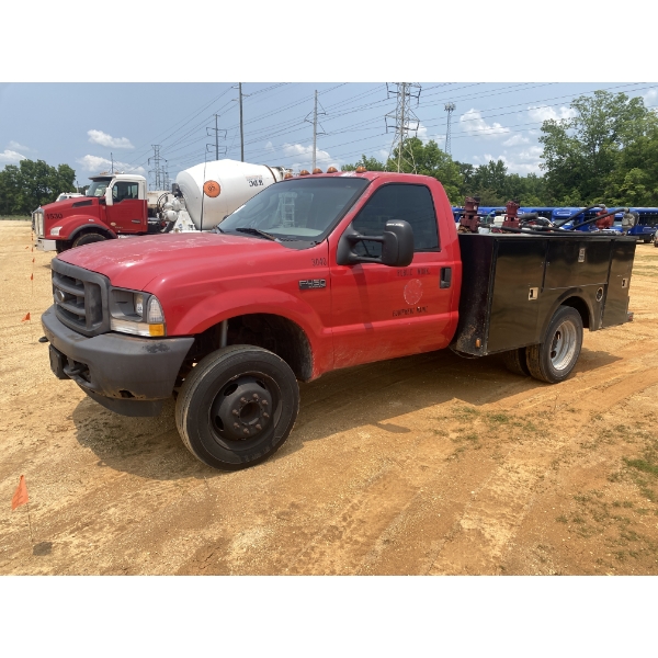 2003 FORD F450 XL Fuel / Lube Truck