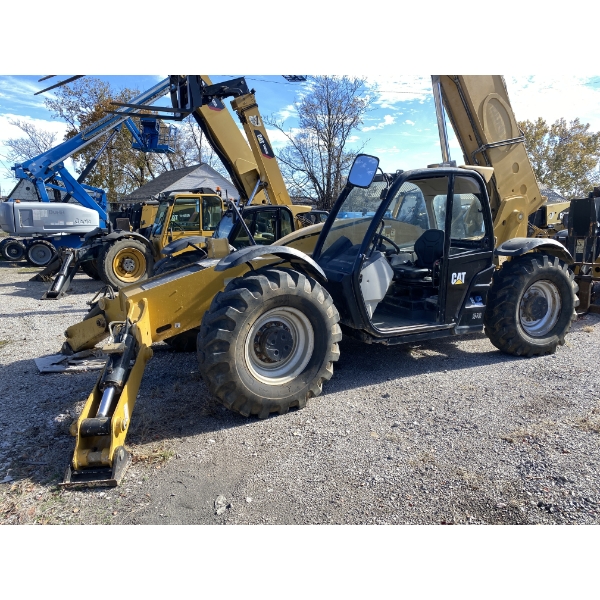 2015 CAT TL1055D Forklift - Telehandler