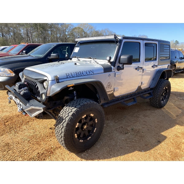 2012 JEEP RUBICON SUV