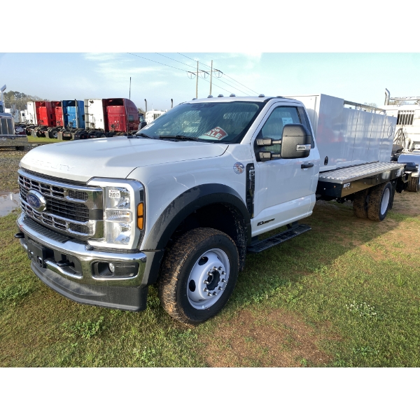 2024 FORD F550 XL Gas / Fuel Truck