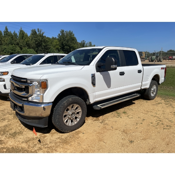 2022 FORD F250 STX FX4 Pickup Truck