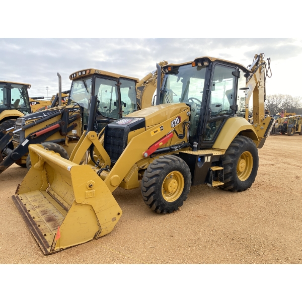 2023 CAT 420 Backhoe
