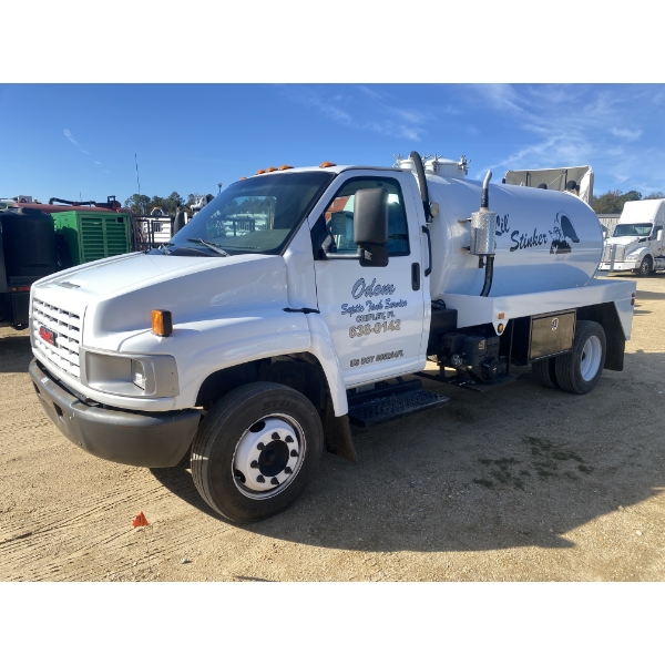 2005 GMC  Vacuum Truck