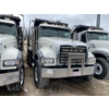Image 4 : 2020 MACK GR64F Dump Truck