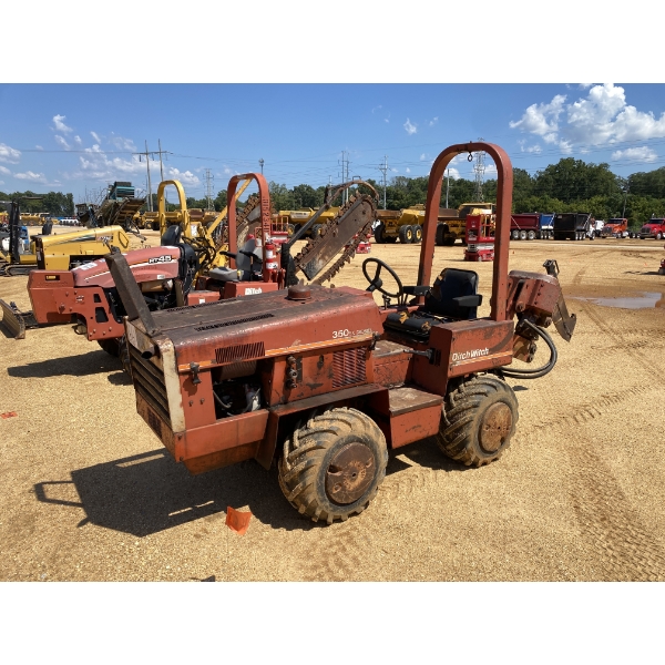 DITCH WITCH 350SX PLOW Trencher