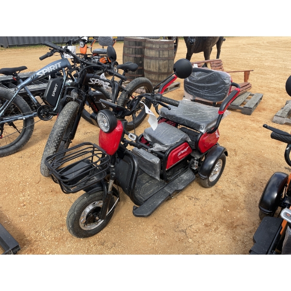 SPIRIT ELECTRIC SCOOTER TRIKE - RED Motorcycles