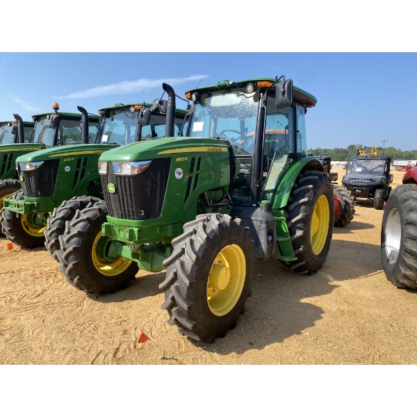 2025 JOHN DEERE 6105E Farm Tractor