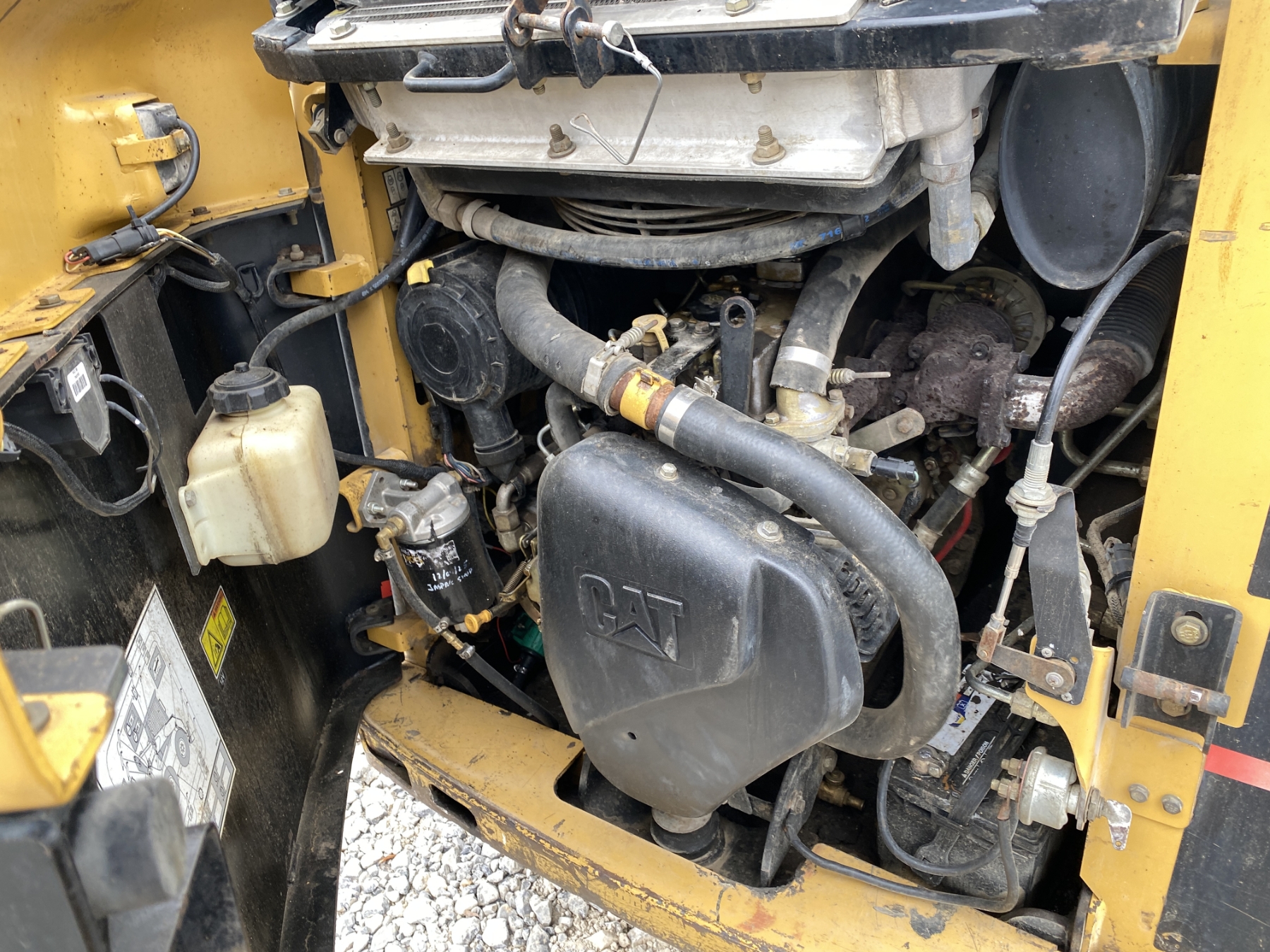 242b 2006 CAT 242B Skid Steer Loader - Wheel - J.M. Wood Auction Company, Inc.