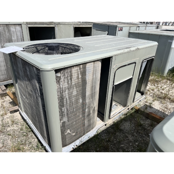 2019 TRANE AIR CONDITIONER UNIT