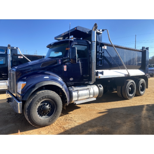 2024 KENWORTH T880S Dump Truck