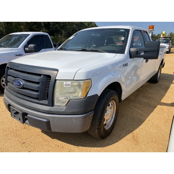 2010 FORD F150 XL Pickup Truck