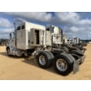 Image 2 : 2001 INTERNATIONAL EAGLE 9400i Sleeper Truck